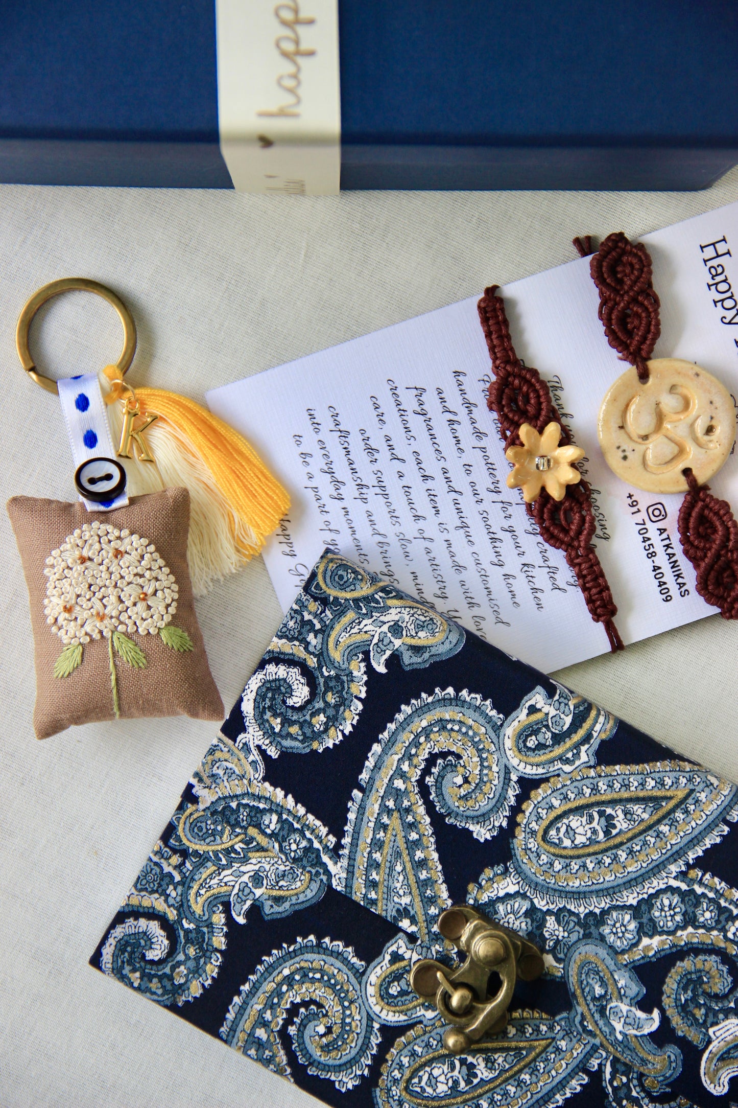 Hand-embroidered Keychain | White Floral