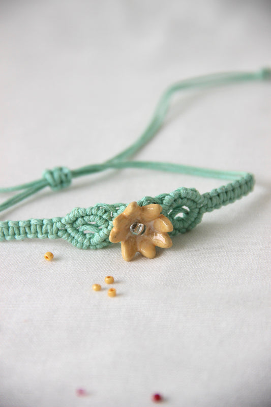 Bloom Charm Woven Bracelet Single Rakhi | Honey Petal