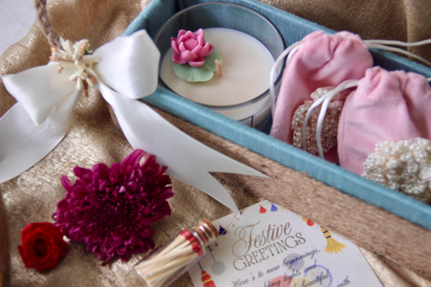 Bloom Hamper | Lotus