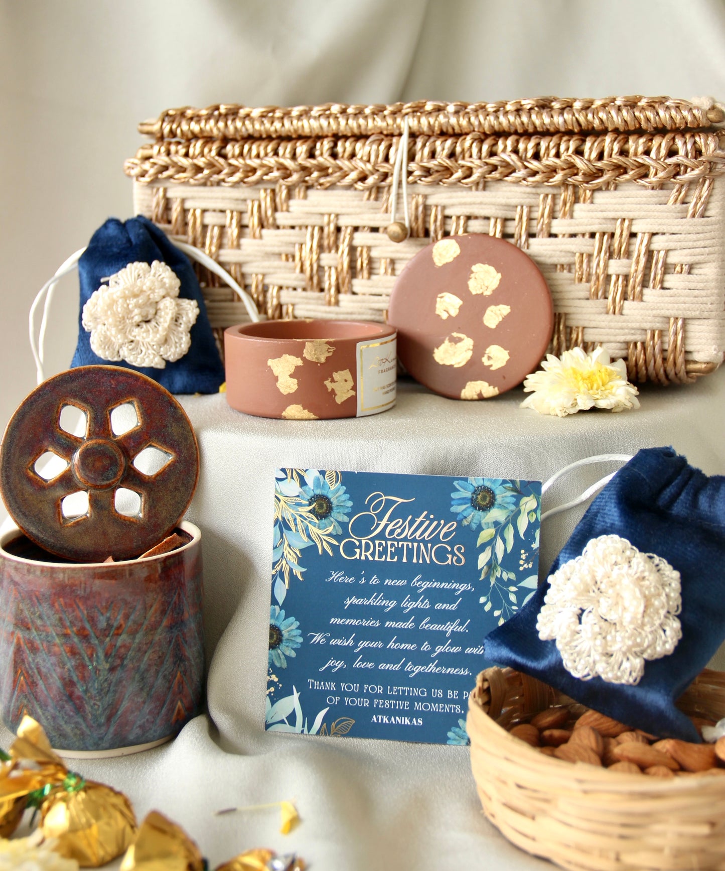 Radiance Glow Hamper | Blue