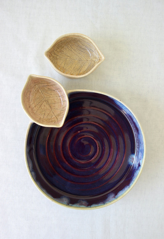 Ceramic Leaf Platter | Deep Purple