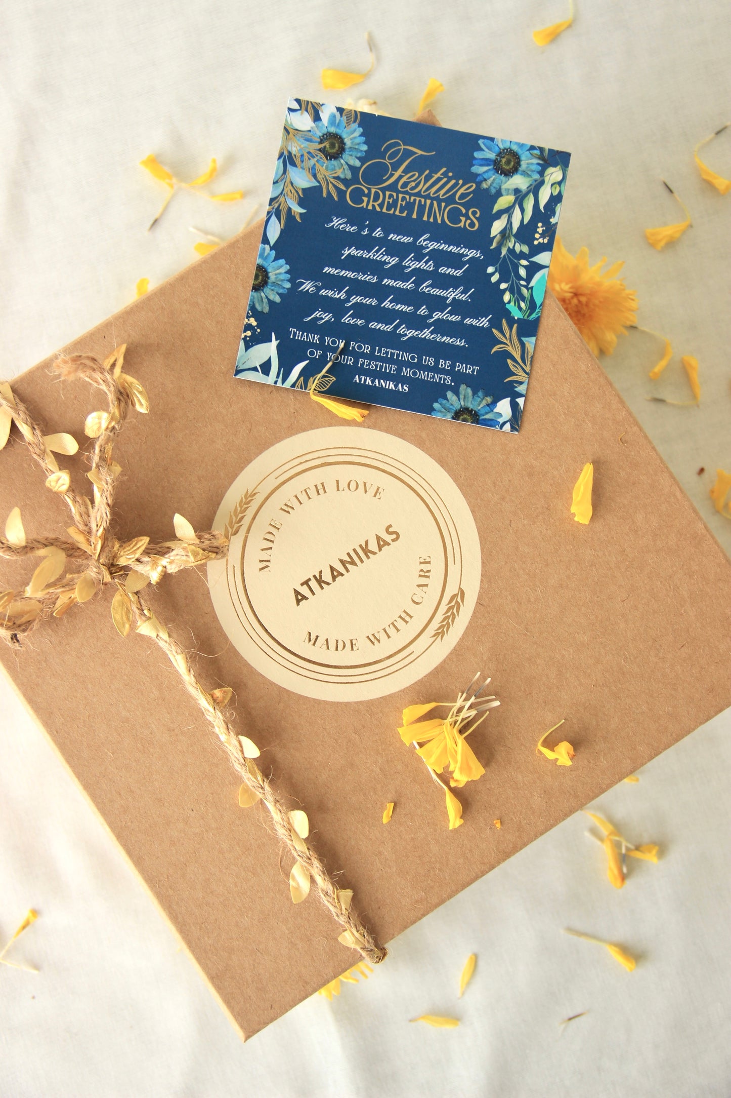 Radiance Glow Hamper | Blue