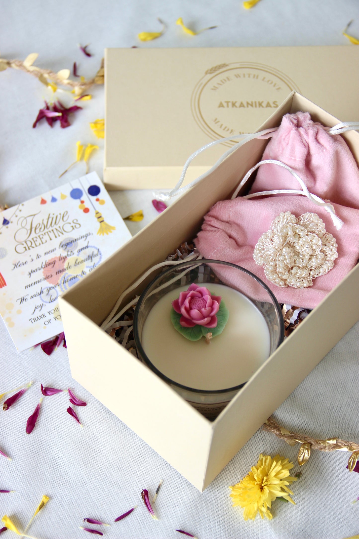 Bloom Hamper | Lotus