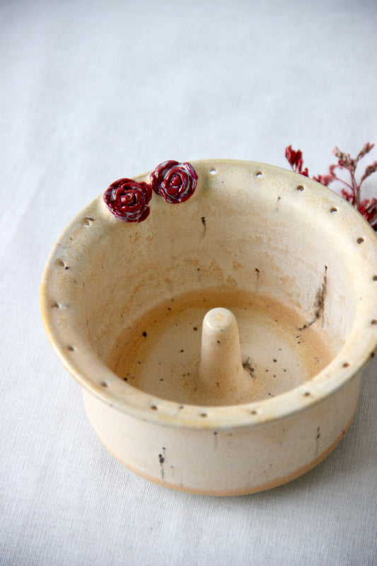 Ceramic Jewellery Holder | Red Roses
