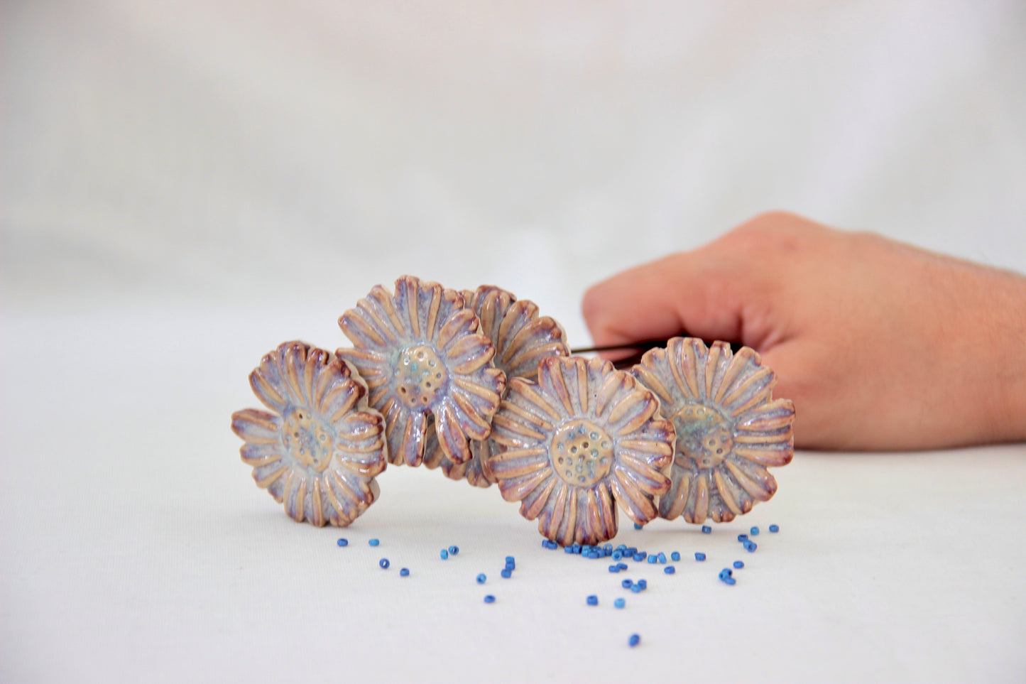 Dusty Daisy Ceramic Flower Stick