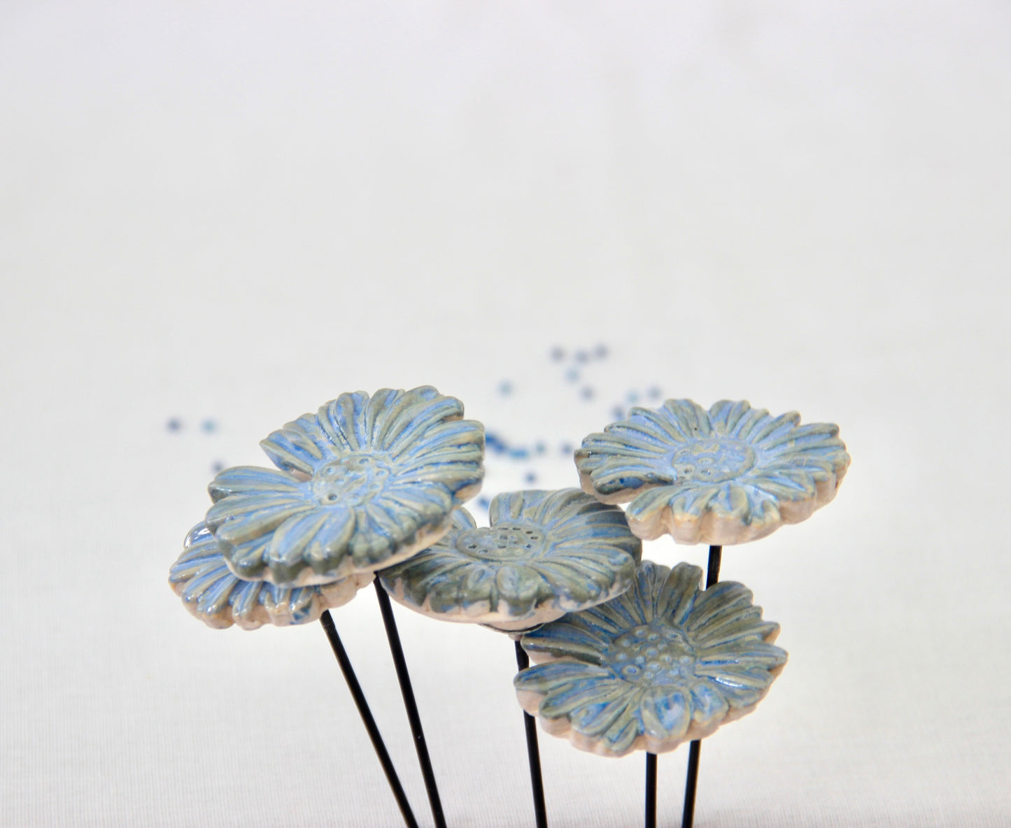 Daisy Ceramic Flower Stick | Sky Bloom
