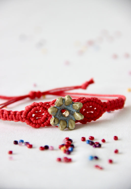 Bloom Charm Woven Bracelet Single Rakhi | Ember Bloom