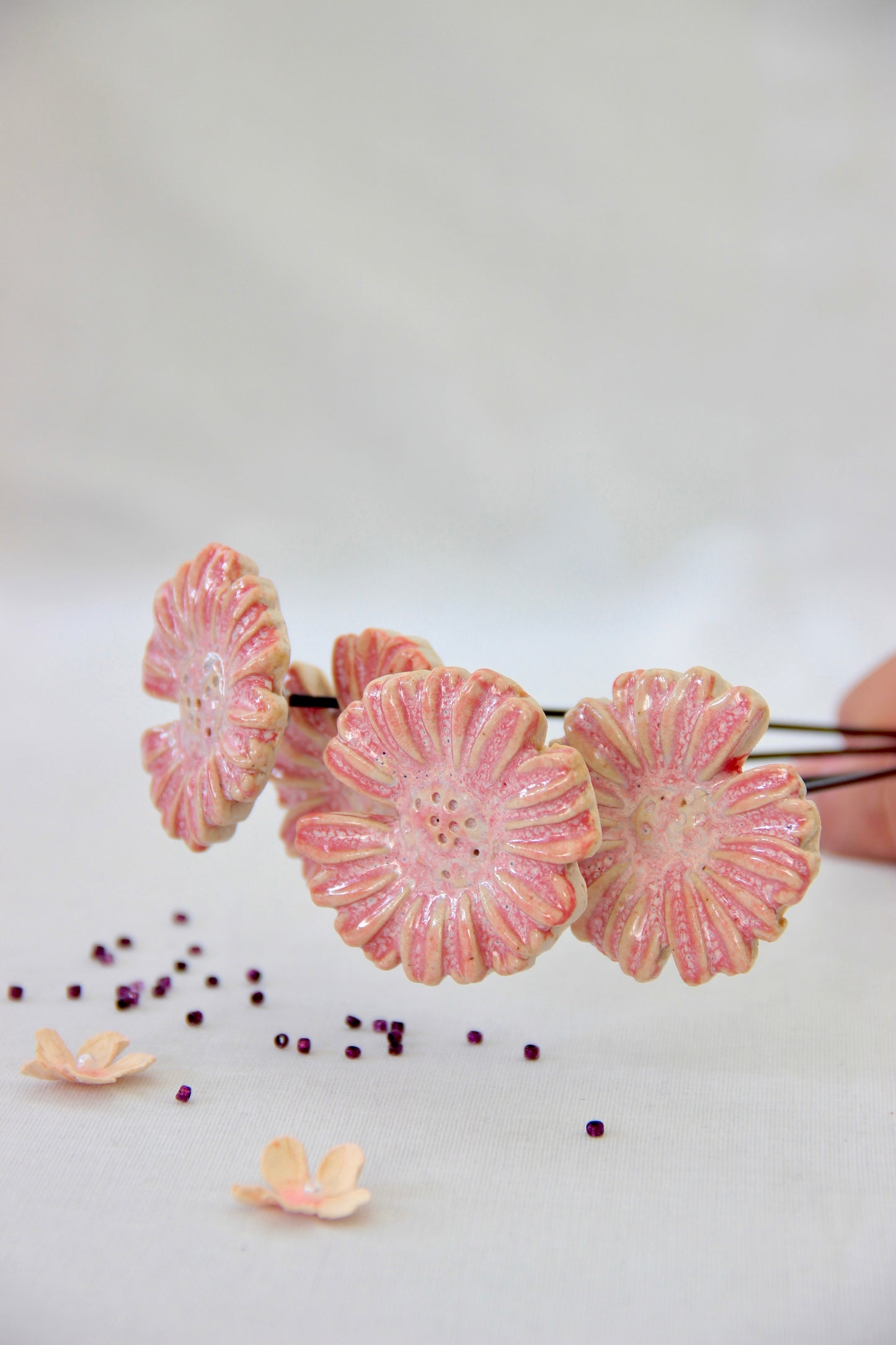 Daisy Ceramic Flower Stick | Blush Pink