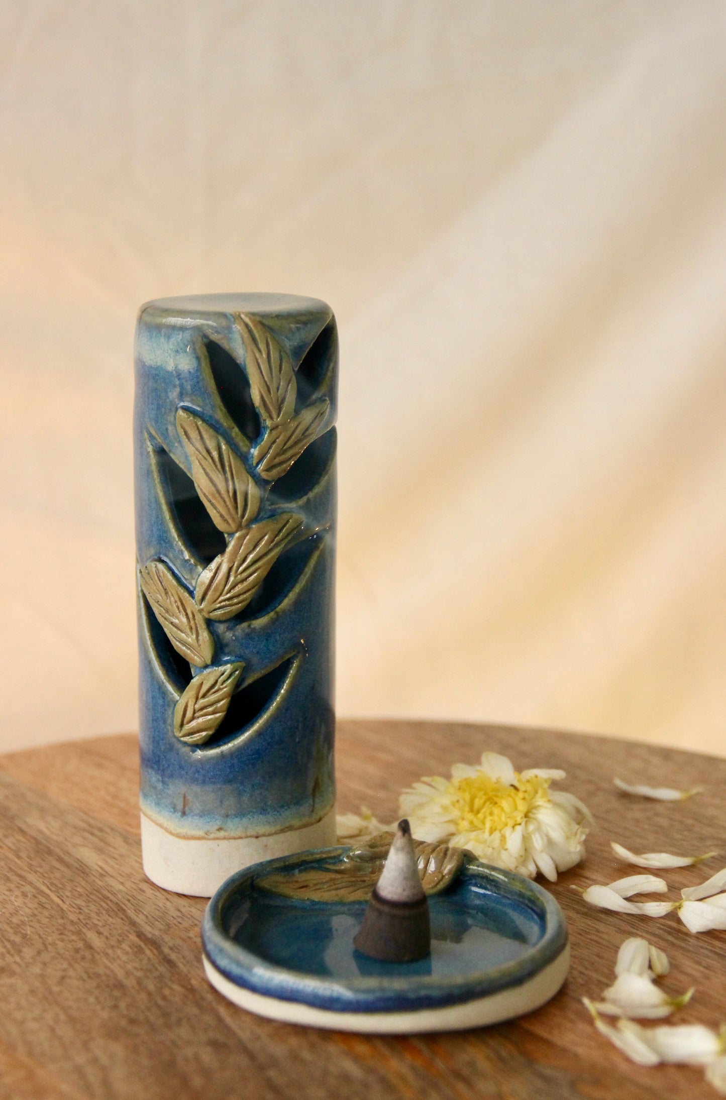 Mystic Leaf Ceramic Incense Cone Holder | Blue