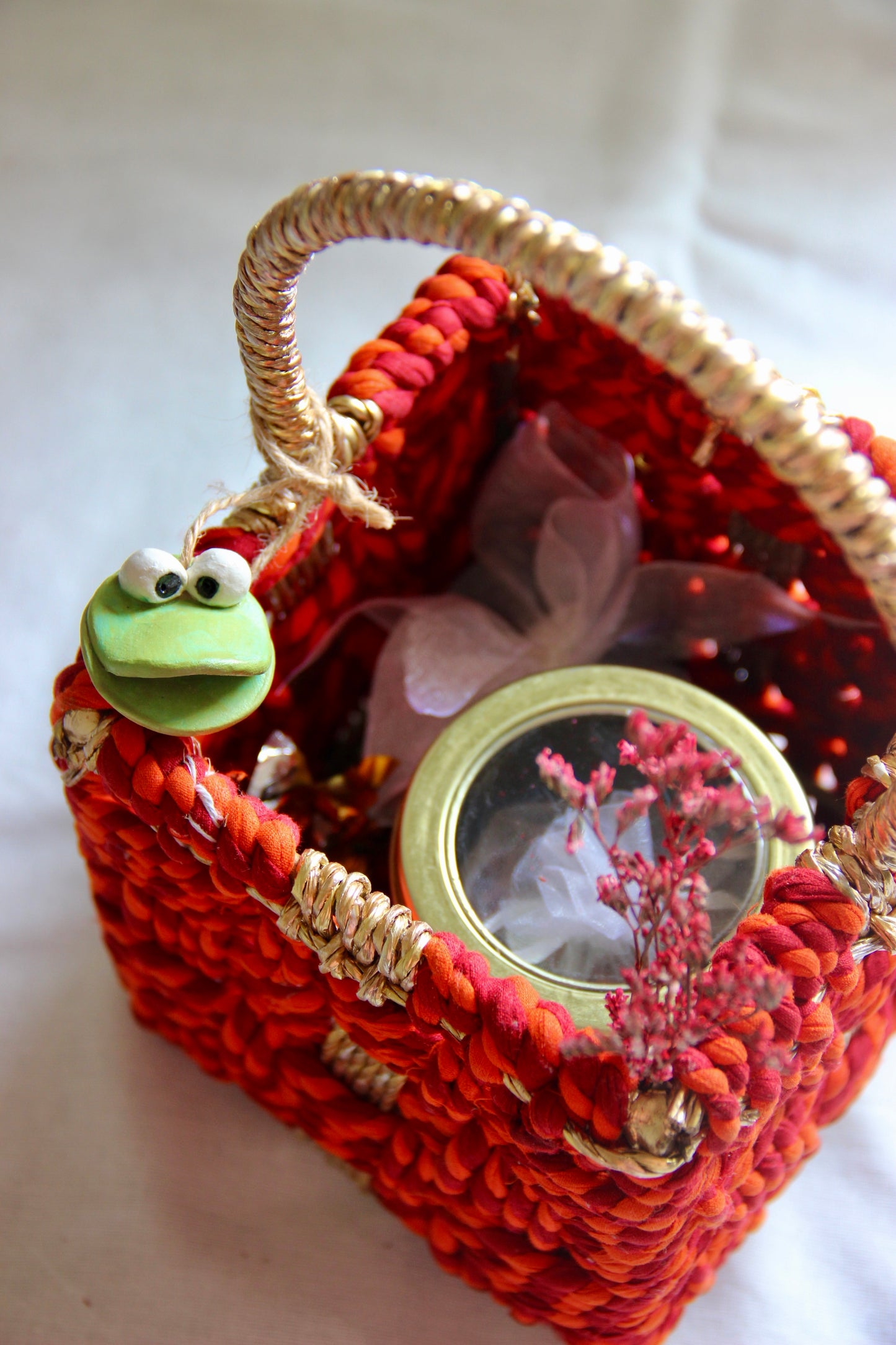 Santa's Cozy Pick | Handcrafted Christmas Hamper